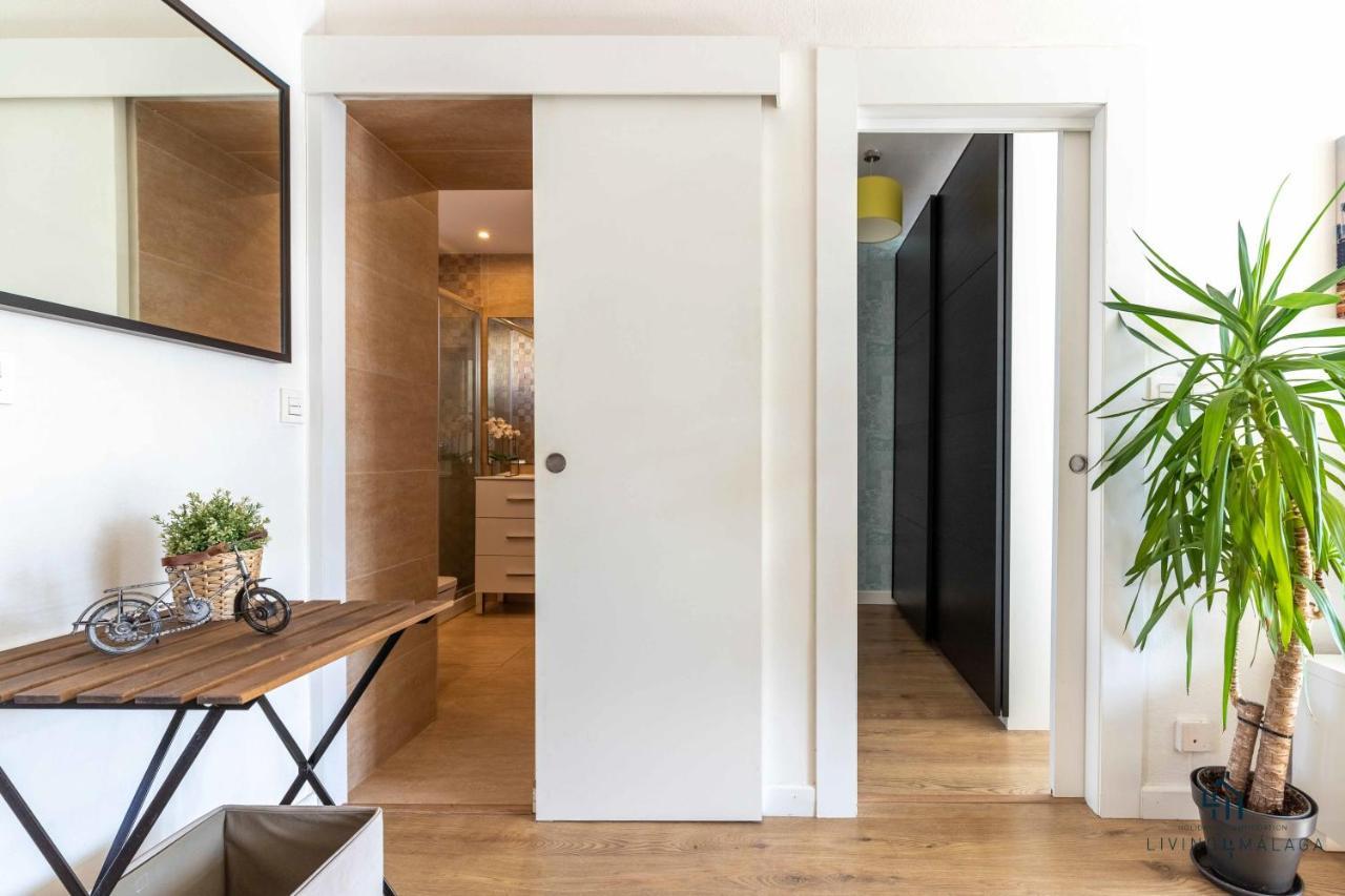 Apartamento En La Playa En Paseo Maritimo Málaga Exterior foto